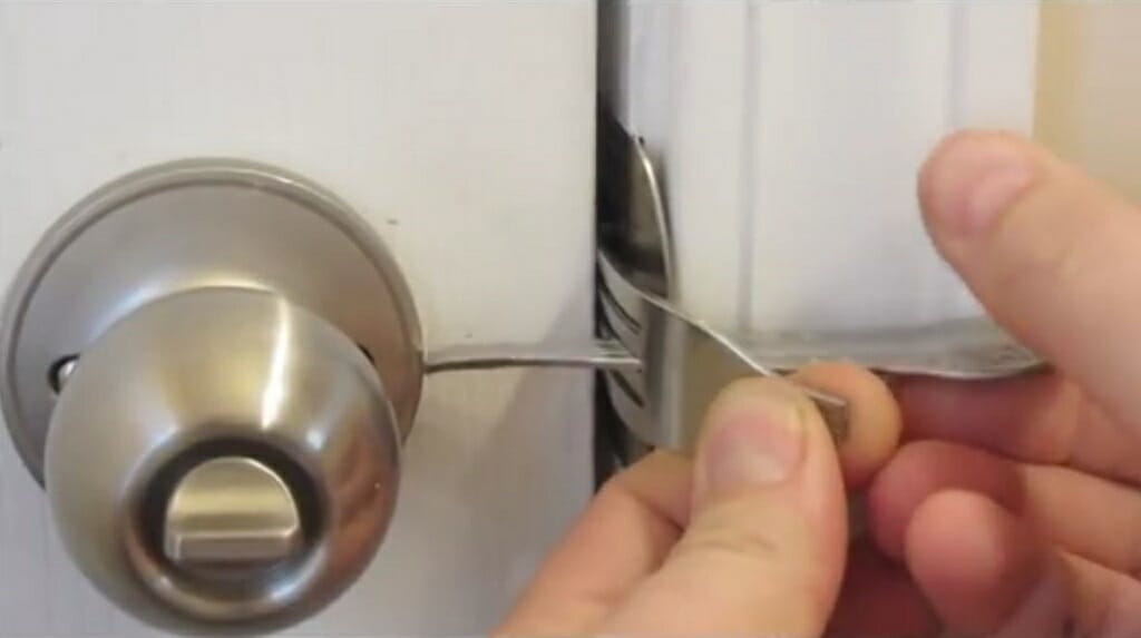 insert fork handle into the gap